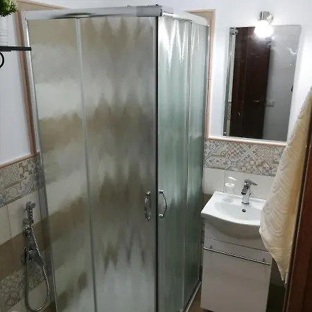 Casa Dei Nodi Pozzillo Bed & Breakfast