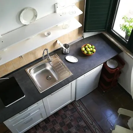 Casa Dei Nodi Pozzillo Bed & Breakfast
